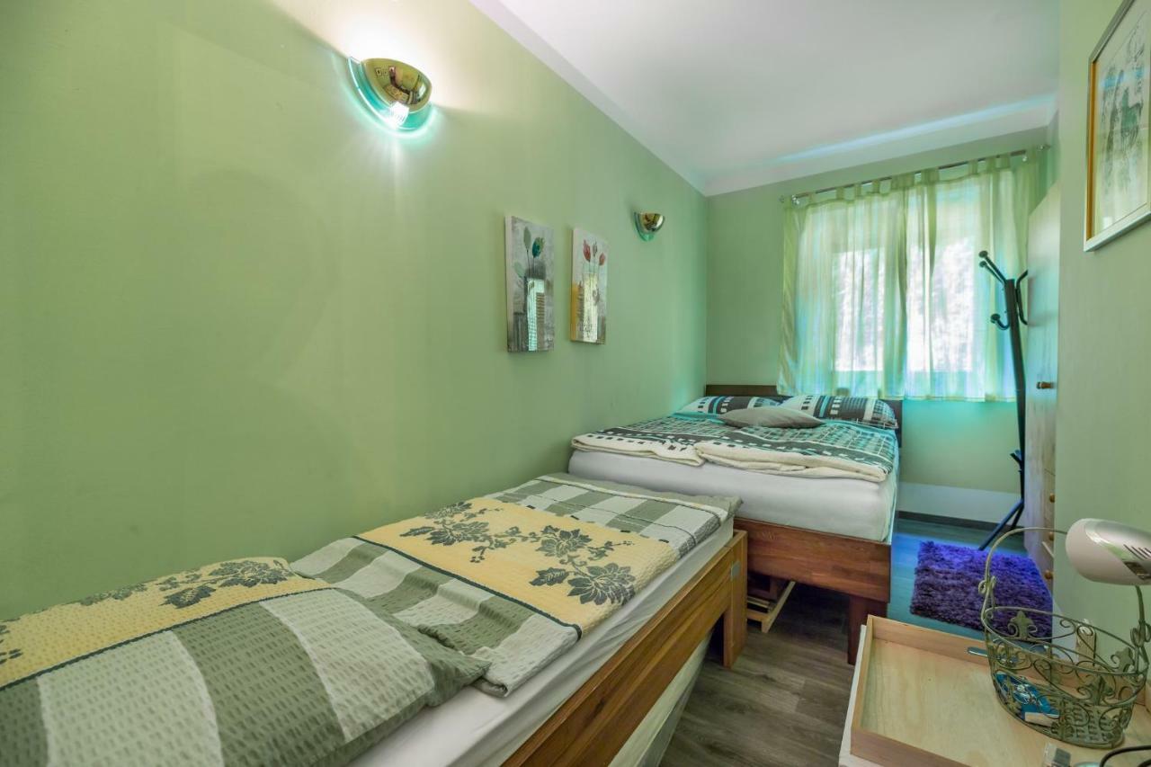 Apartment Pavic Garden Baska  Exterior photo